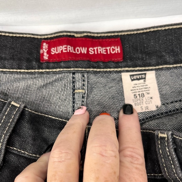 Levi's 518‎ Women's Dark Indigo Boot Cut Jeans - Picture 4 of 7